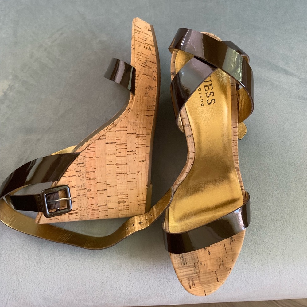 Guess by Marciano platform sandals size 9